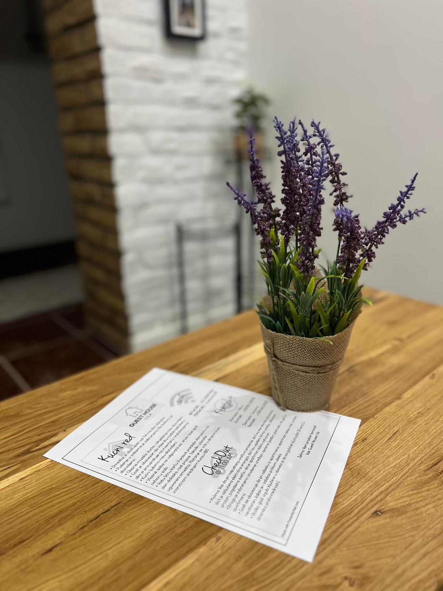 Guest House Lila Сомбор Екстериор снимка